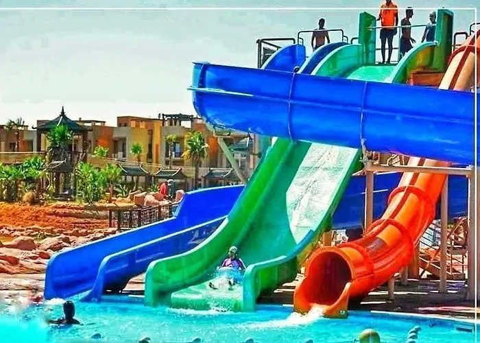 بلوباى آسيا العين السخنه Üdülőközpont *